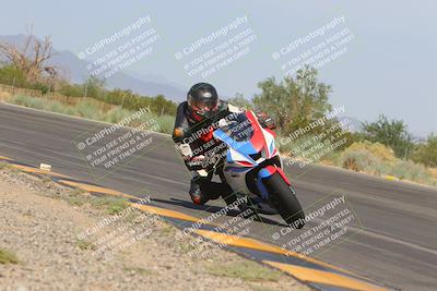 media/Sep-30-2023-SoCal Trackdays (Sat) [[636657bffb]]/Turn 3 Inside (1035am)/